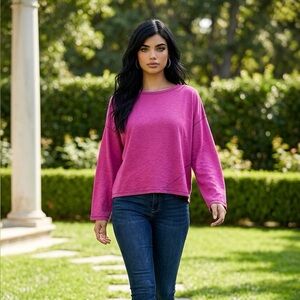 Escape by Habitat / Fuchsia Long-Sleeve Pullover Top - S